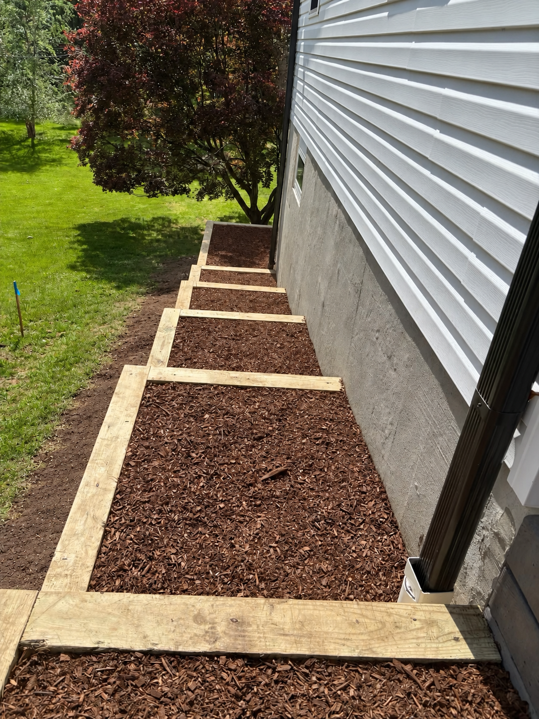 Retaining wall